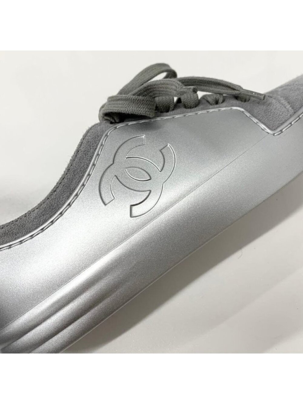 Chanel CC Logo Suede Leather Sneakers Gray Silver - Picture 9 of 10